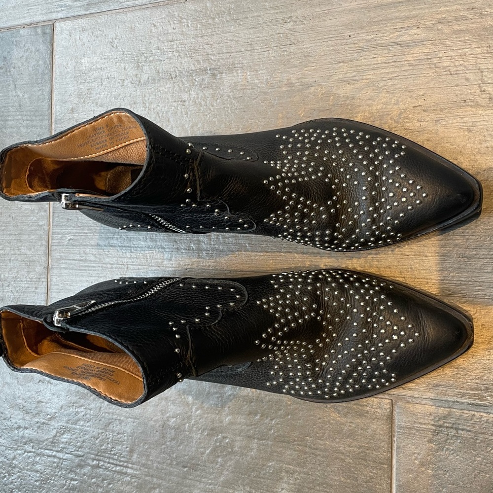 dolce vita studded bootie